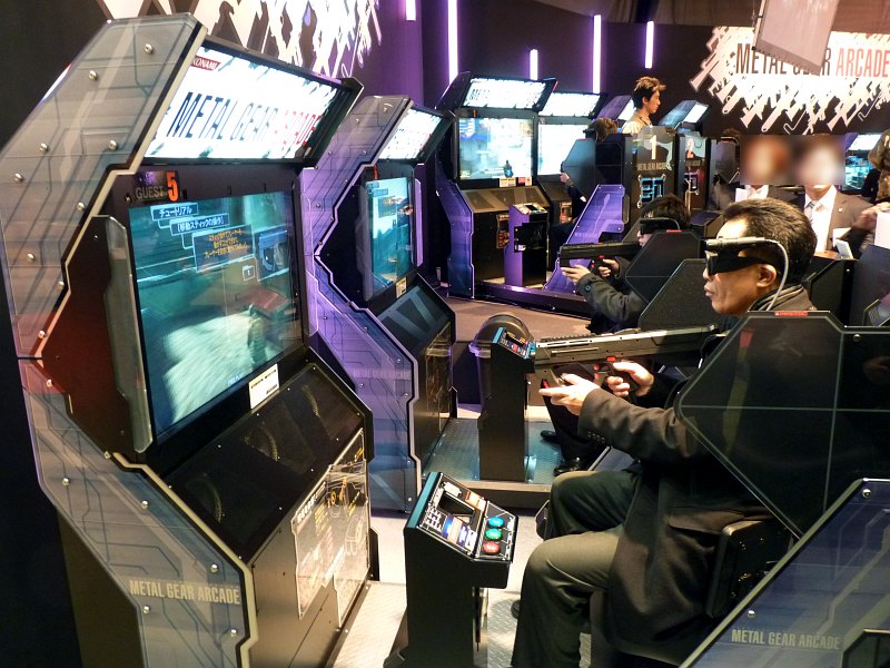 Illustration for article titled Up Close With Metal Gear Arcade